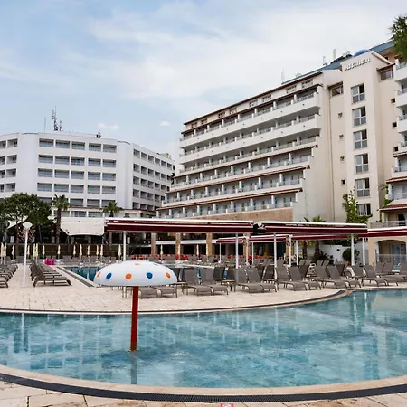 Batihan Beach Resort & Spa-3